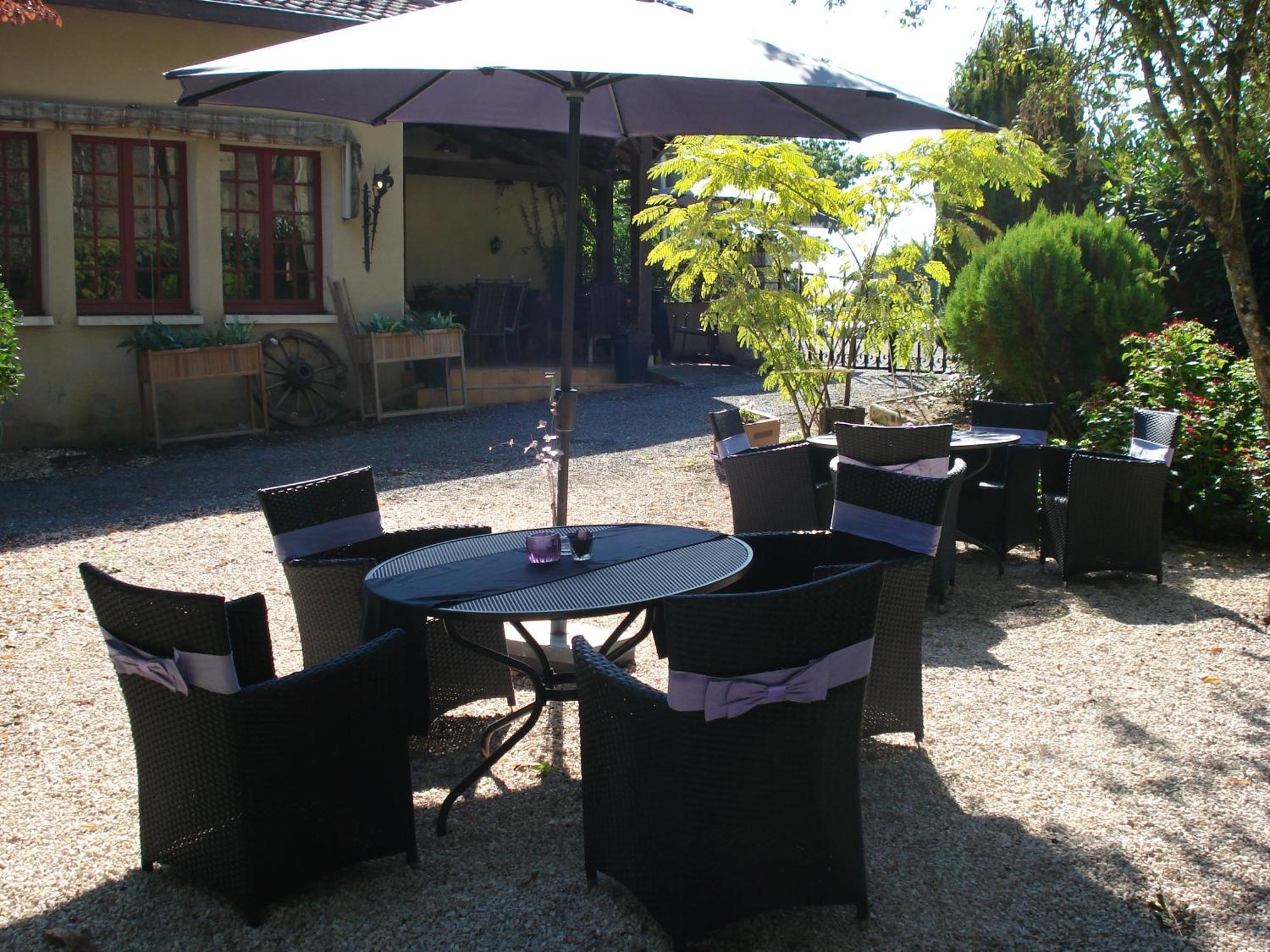 Hotel Relais Du Chateau Saint-Blancard Esterno foto