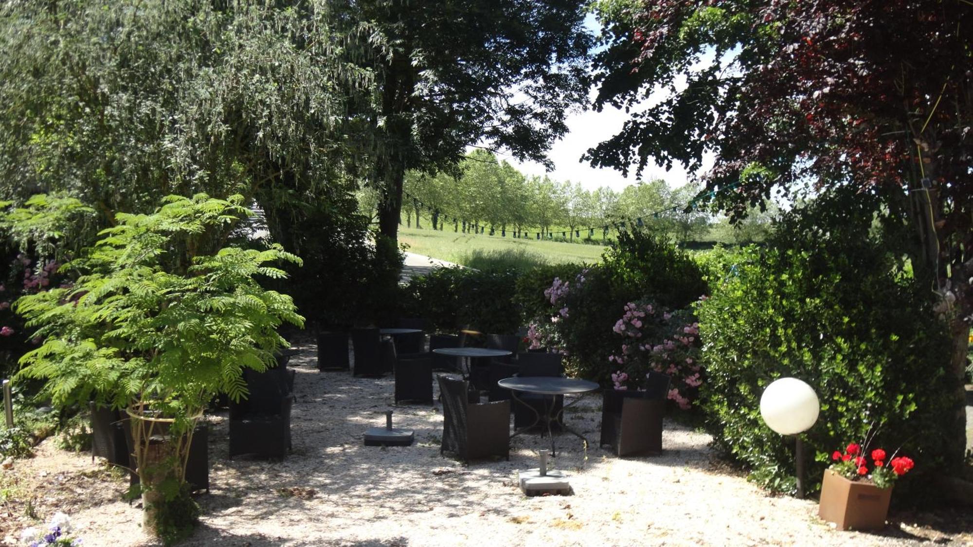 Hotel Relais Du Chateau Saint-Blancard Esterno foto