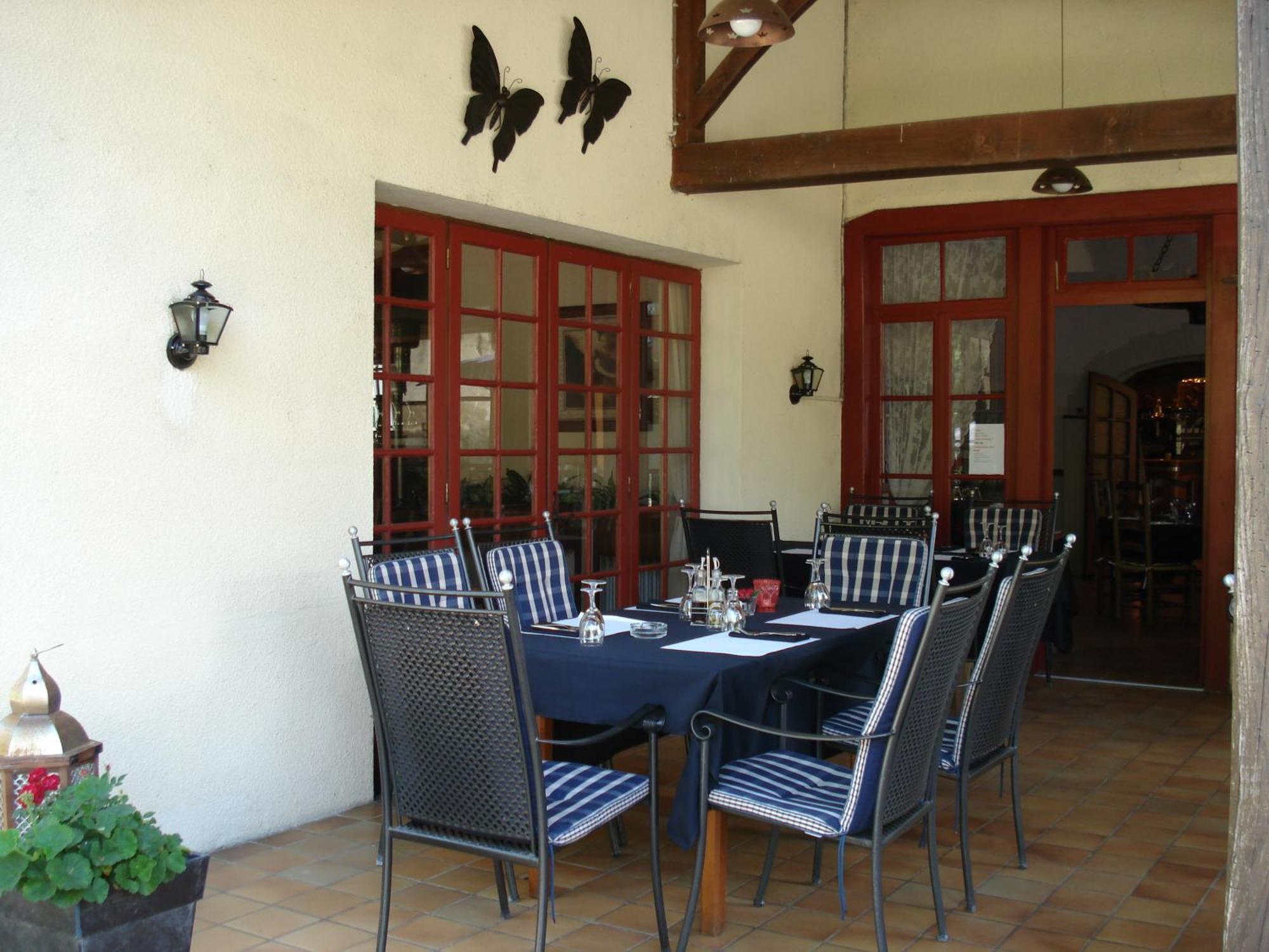 Hotel Relais Du Chateau Saint-Blancard Esterno foto