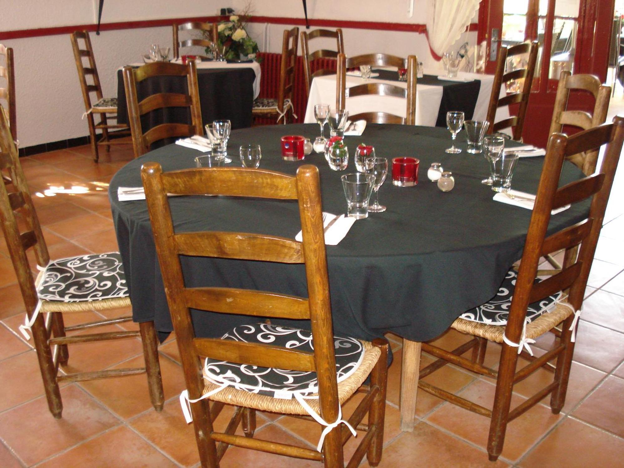 Hotel Relais Du Chateau Saint-Blancard Esterno foto