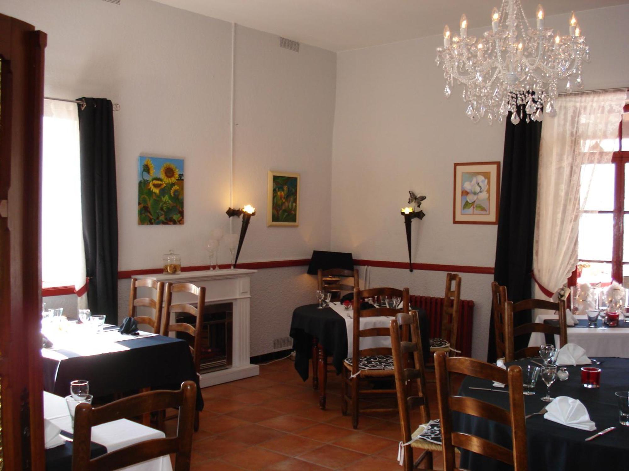 Hotel Relais Du Chateau Saint-Blancard Esterno foto